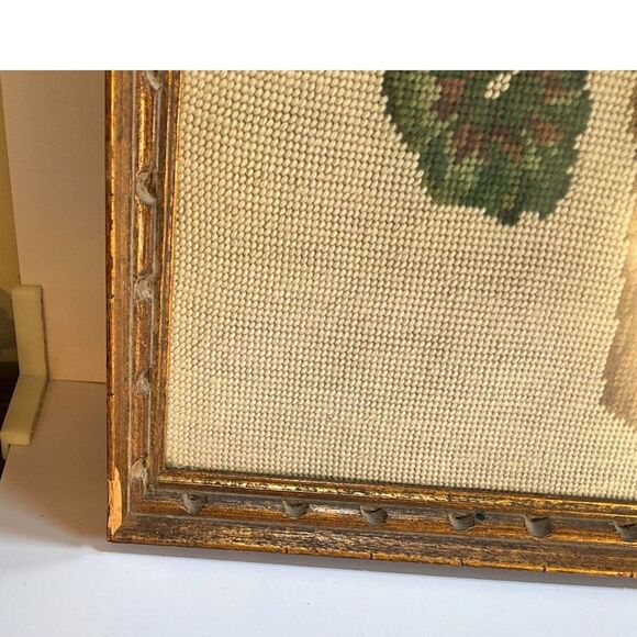 Absolute best vintage framed needlepoint potted pink geraniums large size - Picture 4 of 5